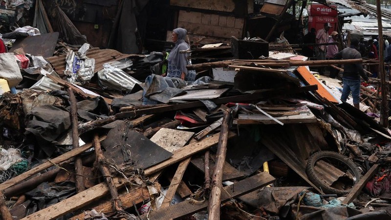Kondisi pasca banjir bandang akbiat hujan lebat di daerah Grogan, Nairobi, Kenya, Sabtu (7/3/2026).(REUTERS/Monicah Mwangi)
