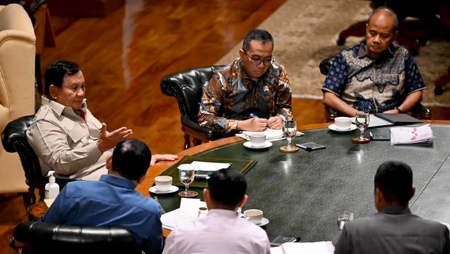Prabowo Gelar 5 Rapat di Hambalang, Bahas Timur Tengah Hingga Mudik