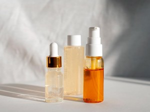 5 Nama Lain Alkohol dalam Skincare, Perhatikan yang Aman dan Berbahaya