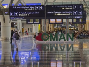 Bandara Muscat Semakin Sibuk, Jadi Mini Hub Timur Tengah
