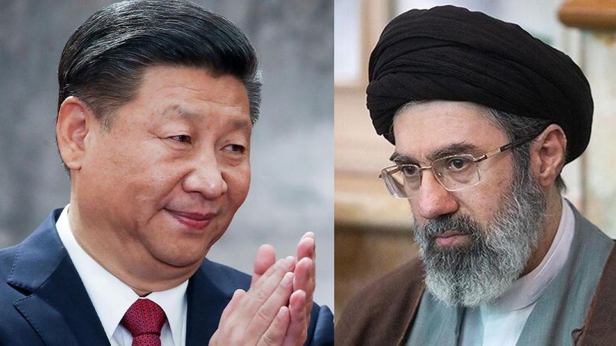 Kolase Xi Jinping dan Mojtaba Khamenei. (Reuters)