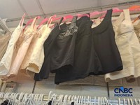Warga RI Ada Aja yang Beli Lingerie Bekas Impor, Alasannya Tak Terduga
