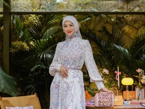 Indah Nada Puspita Rilis Sweet Eid Koleksi Baju Lebaran Nuansa Pastel
