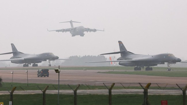 Pakar Ungkap Mengapa Militer AS Ngebet Minta Akses Wilayah Udara RI