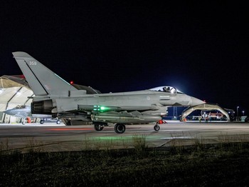 Pesawat Jatuh di Irak, 6 Tentara AS Dikabarkan Tewas!