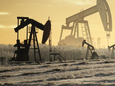 Harga Minyak Mentah Dunia Mendidih, Sentuh Level US$100/Barel