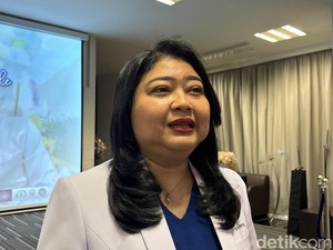 Via Vallen Lahirkan Anak Kedua di Surabaya: Sehat dan Menggemaskan!