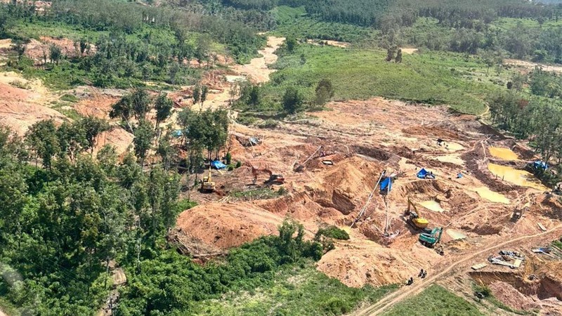 Polda Lampung melalui Direktorat Reserse Kriminal Khusus (Ditreskrimsus) berhasil membongkar praktik Penambangan Emas Tanpa Izin (PETI) atau illegal mining yang beroperasi di wilayah Kabupaten Way Kanan, Lampung. (Dok. Polda Lampung)