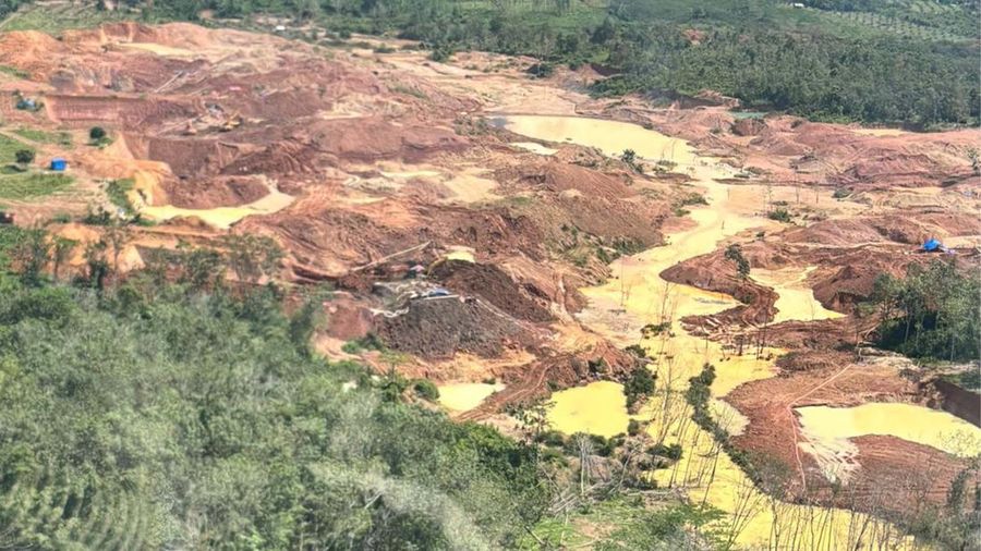 Polda Lampung melalui Direktorat Reserse Kriminal Khusus (Ditreskrimsus) berhasil membongkar praktik Penambangan Emas Tanpa Izin (PETI) atau illegal mining yang beroperasi di wilayah Kabupaten Way Kanan, Lampung. (Dok. Polda Lampung)