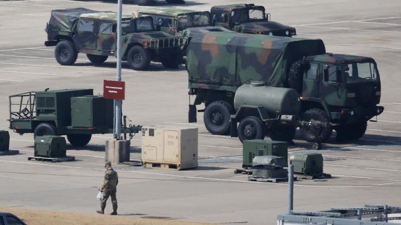 Sistem pertahanan rudal Patriot AS di pangkalan militer AS di Pyeongtaek, Korea Selatan, 10 Maret 2026. (REUTERS/Kim Hong-Ji)