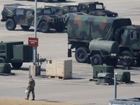 Potret AS Pamer Kekuatan Pasukan & Alat Canggih di Tengah Perang Arab