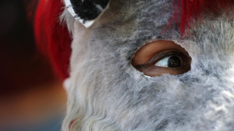 Remaja yang mengidentifikasi diri sebagai 