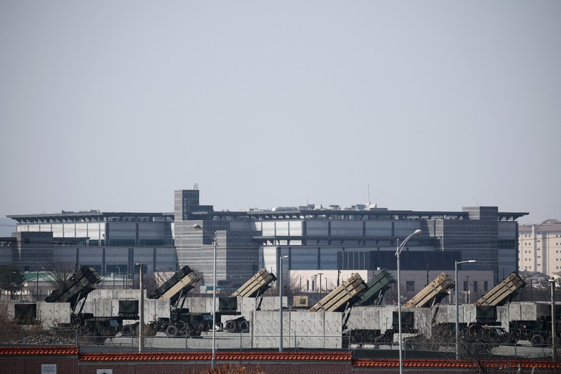 Sistem pertahanan rudal Patriot AS di pangkalan militer AS di Pyeongtaek, Korea Selatan, 10 Maret 2026. (REUTERS/Kim Hong-Ji)