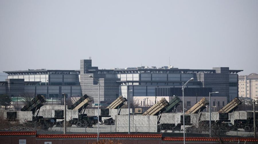 Sistem pertahanan rudal Patriot AS di pangkalan militer AS di Pyeongtaek, Korea Selatan, 10 Maret 2026. (REUTERS/Kim Hong-Ji)