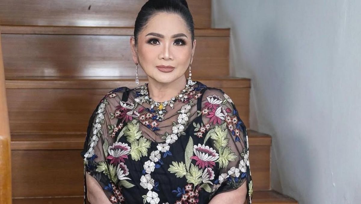 Ilustrasi berita Hiburan: Sesal Vina Panduwinata Soal Kepiting Usai Kepergian Guruh Soekarnoputra