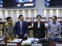 Ini Dia Wajah Baru Pemimpin Bos OJK yang Dipilih DPR