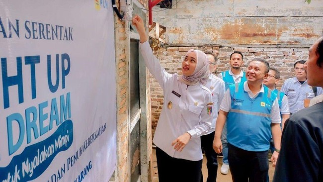 Light Up The Dream Sambungkan Listrik Gratis bagi 2.533 Keluarga