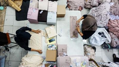 Industri Rumahan Fesyen Muslim Kebanjiran Pesanan Jelang Lebaran