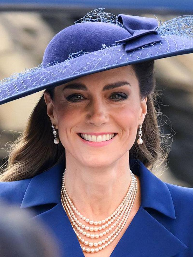 Gaya Klasik Kate Middleton di Commonwealth Day, Terpancar Aura Ratu Inggris