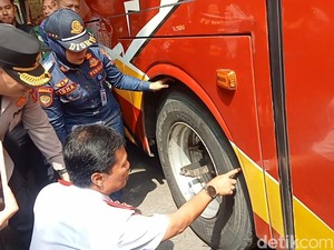 Pastikan Mudik Aman, Armada Bus di Cirebon Mulai Diperiksa