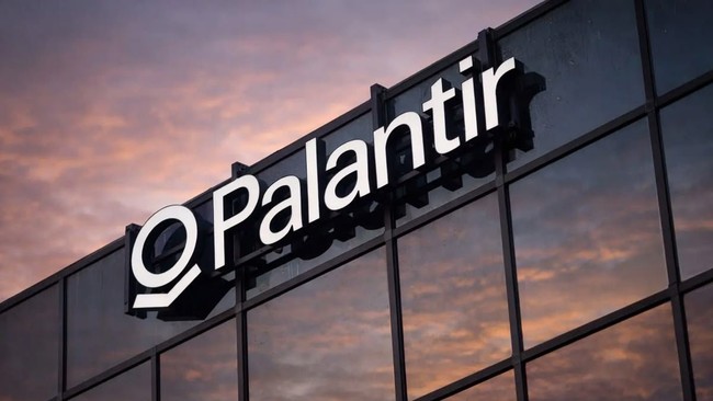 PLTR Bangun Standar Baru Infrastruktur Data di Era Volatilitas Global