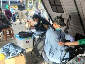 Pendonor Menurun Selama Ramadan, Stok Darah di Cianjur Menipis