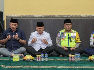 Kakorlantas-Menhub Doa Bersama di Command Center KM 29 Jelang Operasi Ketupat 2026