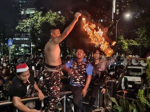 Sempat Bertahan di KPK Usai Yaqut Ditahan, Massa Banser Bubar karena Hal Ini