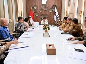 Prabowo Rapat Bareng Luhut-Purbaya Bahas Konflik Timteng, Stok BBM-Gas Cukup