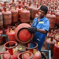 Perang Makan Korban Baru, Tetangga RI Mulai Kerek Harga Avtur dan LPG