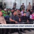 Video: 4 Ribu Mitra Ojol Pulang Kampung Lewat Gomudik 2026