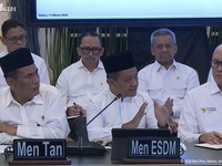 Lapor ke Prabowo, Bahlil Sebut Ada Insiden Impor Minyak dari Singapura