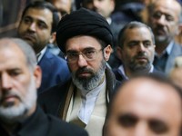 Mojtaba Khamenei Peringatkan Warga Iran, Sebut Musuh Sudah Retak