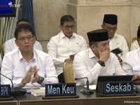 Purbaya Bikin Prabowo Tertawa, Sebut Ada Pihak yang Jelekan Rupiah