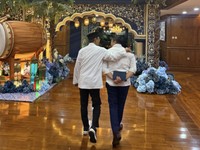 Seskab Teddy Temui Mensos Gus Ipul Tengah Malam, Bahas Sekolah Rakyat