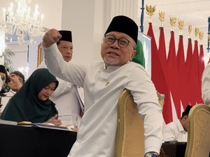 Video Canda Zulhas ke Bahlil saat Bayar Zakat: ESDM Tasnya Tebal, Menko Tipis
