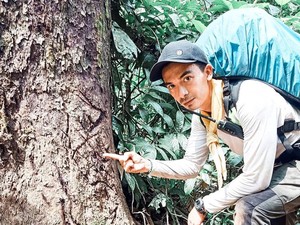 Hobi Naik Gunung Antar Lionil Hendrik Jadi Pemandu Gunung Profesional