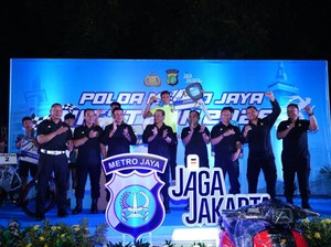Night Run Ops Ketupat Jaya 2026, Kapolda Metro Ajak Anak Muda Salurkan Energi Positif