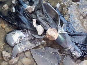 Pos Sekuriti UNM Diserang Pemotor Pakai Molotov, 1 Mahasiswa Luka Bakar