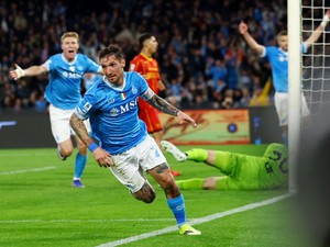 Napoli Vs Lecce: Comeback, Partenopei Menang 2-1