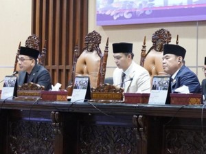 Pengadaan Bangun Aula-Roller Blinds di Rumdis Nopianto Rp 2,39 M Tetap Jalan