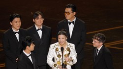 Produser Oscar Tanggapi Kritikan Pidato Tim KPop Demon Hunters