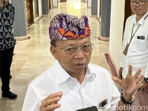 Koster Klaim Kunjungan ke Bali Naik, Bantah Isu Pulau Dewata Sepi