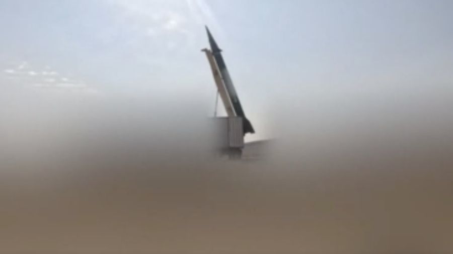 Iran menggunakan rudal Sejjil untuk pertama kalinya. (REUTERS)