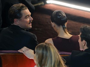Pertama Kali, Leonardo DiCaprio Ajak Vittoria Ceretti ke Oscars