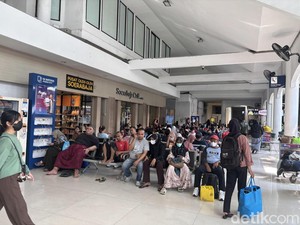 21 Ribu Orang Berangkat Mudik dari Daop 8 Surabaya pada H-5 Lebaran