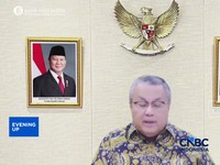 BI Pangkas Batas Pelaporan Transaksi Dolar Biar Rupiah Tak Makin Jatuh