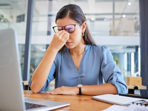 Kerja Akrobat Picu Burnout, Ini 3 Cara Ampuh Memulihkannya