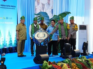 Kapolri-Titiek Soeharto Resmikan-Groundbreaking 110 Jembatan Merah Putih Presisi Riau