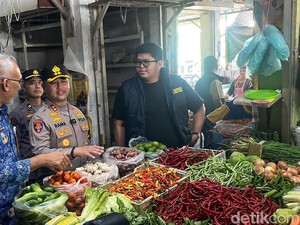 Satgas Pangan Polres Gresik Sidak ke Pasar Baru-Superindo, Ini Hasilnya